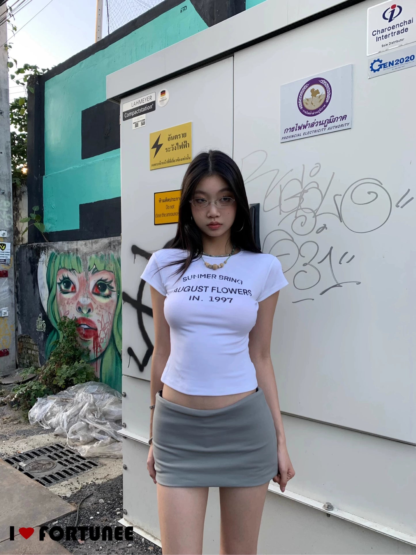 Camiseta Fortunee Primavera/Verão, Sexy, Branca, Estampada, Manga Curta, Cintura Alta, Slim Fit, Crop-Top