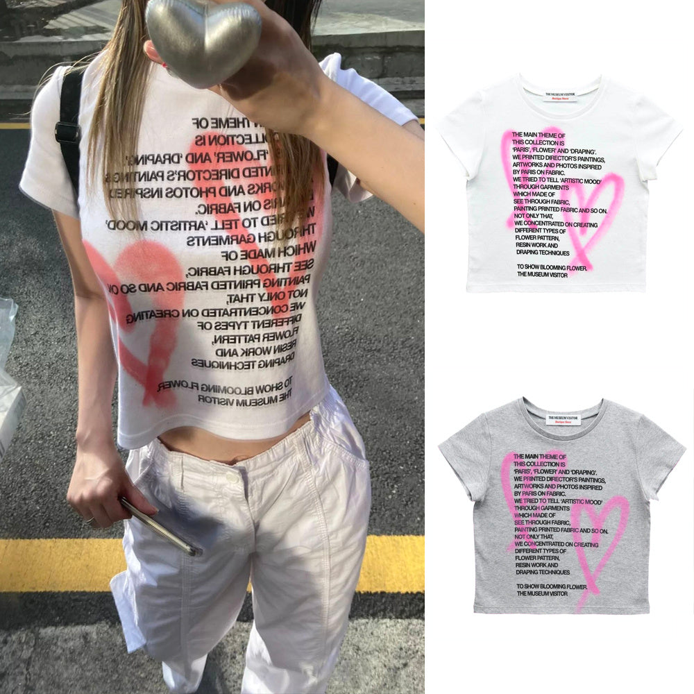 Camiseta de manga curta fina com letra de amor Graffiti