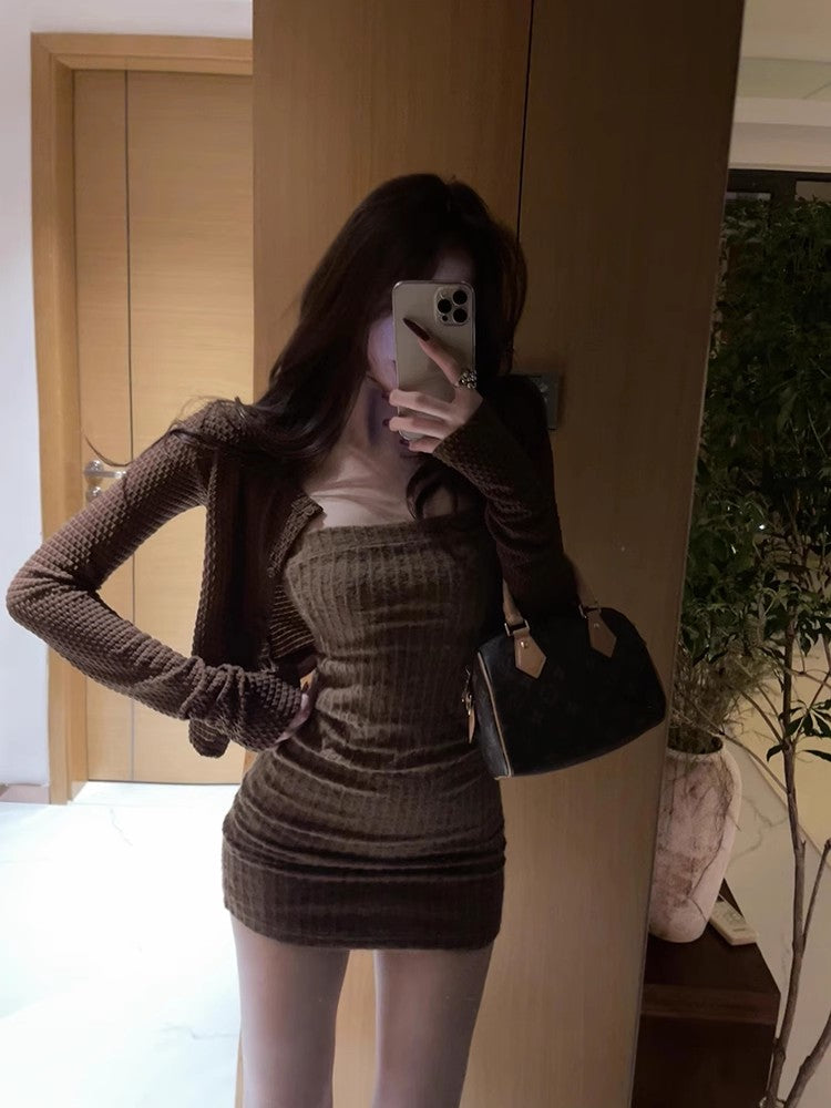 Pure Desire Style Sexy Tube Top Dress Suit Female 2025 Spring New Arrival Sexy Tight Waist Slim Looking Short Hip Skirt