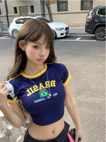 Camiseta de manga curta Raglan com alfabeto retrô e estampa de verão