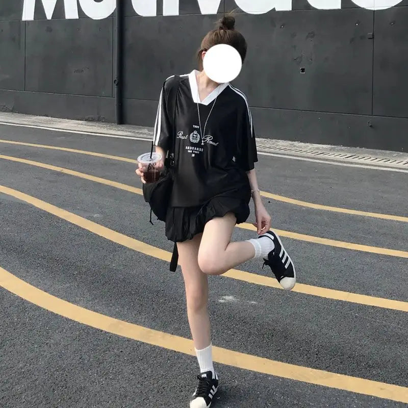 美式Instagram復古V領寬鬆女T卹原宿時尚潮流男女運動服飾上衣