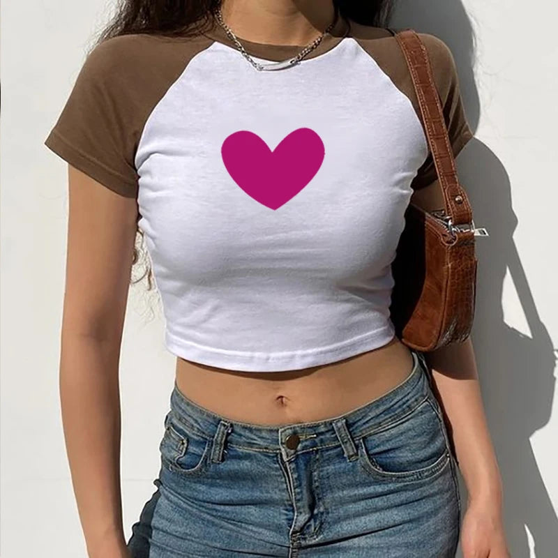 Coração Hot Girl Estética Vintage Crop Tops Curtos Y2k Mangas Femininas Camiseta Verão Streetwear Kpop Gráfico Fada Grunge Bebê Camiseta