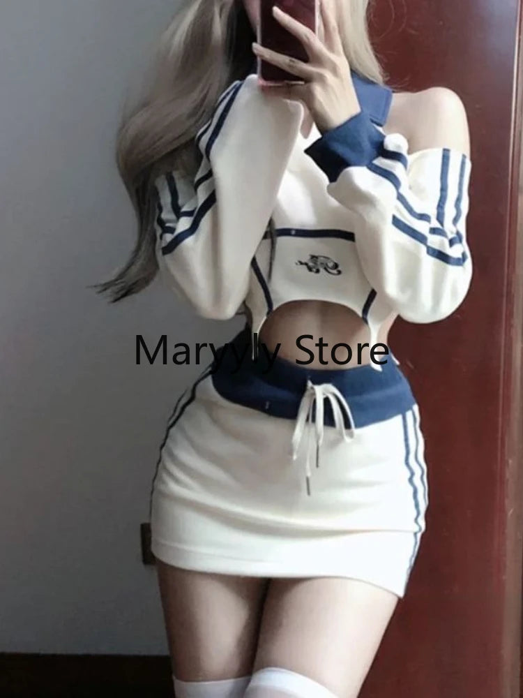 Tracksuits Women Casual Sweatshirts + Y2k Mini Skirts Fashion Outfits Chic French Bodycon Y2k 2 Piece Skirts Set 2023 Autumn