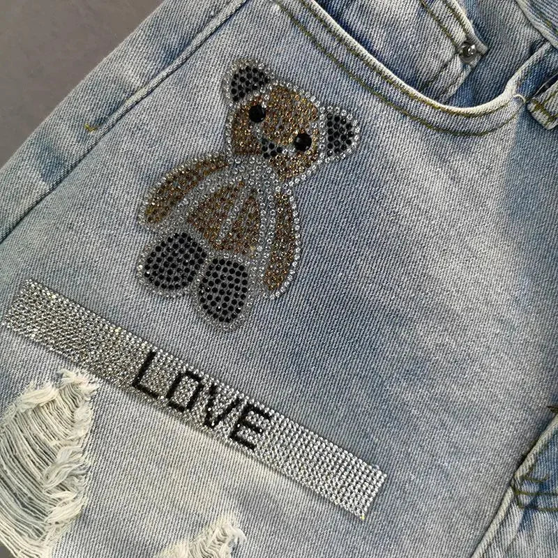 Women's 2024 Summer New High Waist Little Bear Hot Diamond Shorts with Broken Hole Ragged Edge Denim Shorts Female Streetwear