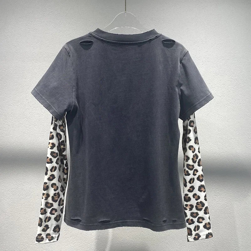 Niche 2024 autumn and winter new fake two printed leopard round neck slim long-sleeved T-shirt women