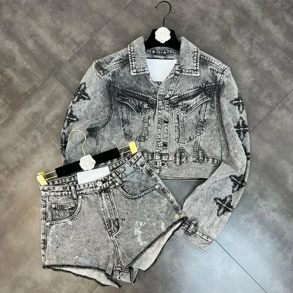 2024 Early Autumn Lapel Long Sleeve Snowflake Washed Cross Coat with Shorts Hot Girl Denim Suit