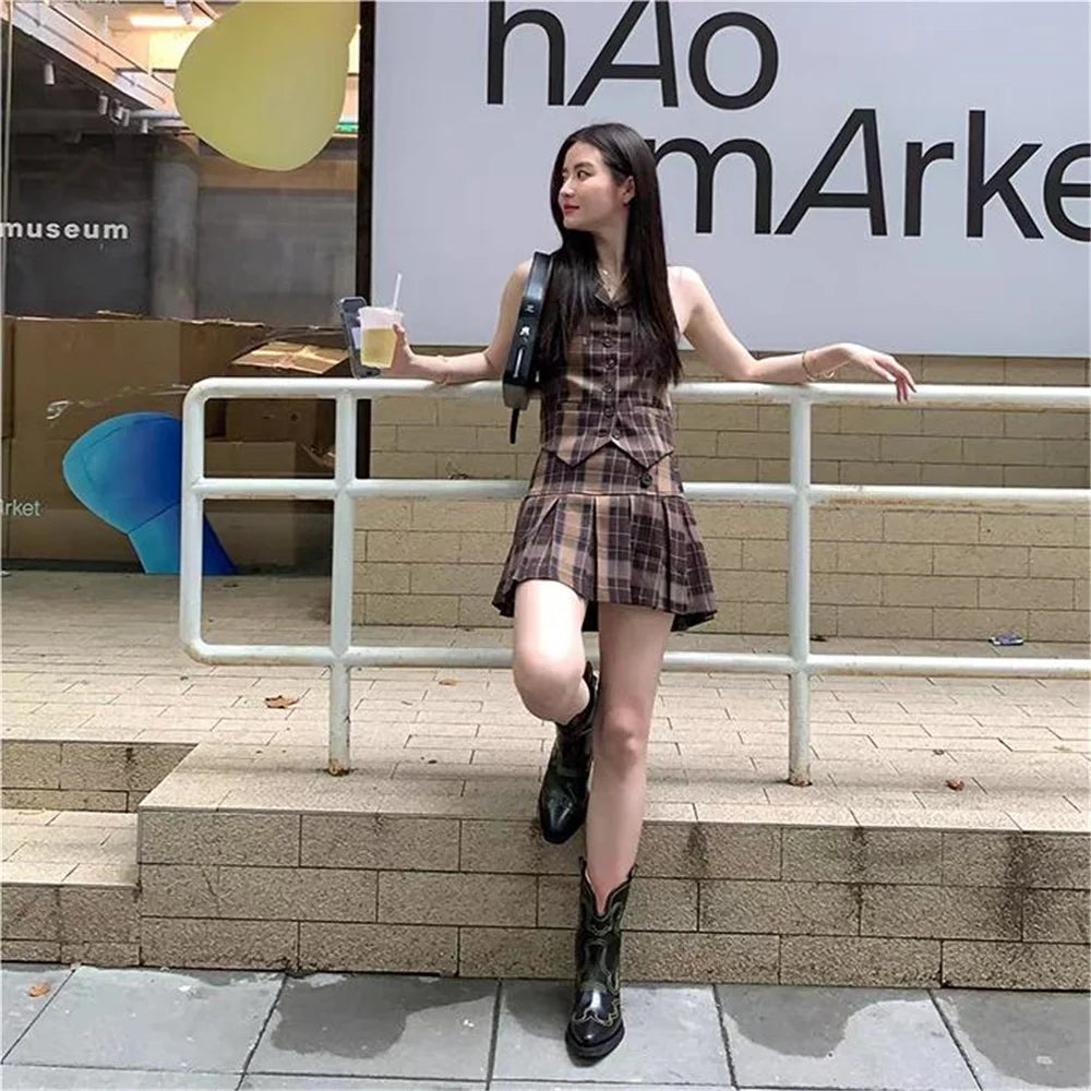 Moda coreana mini saias para mulheres streetwear 2024 outono moda xadrez saias plissadas mulheres roupas vintage y2k saias marrom