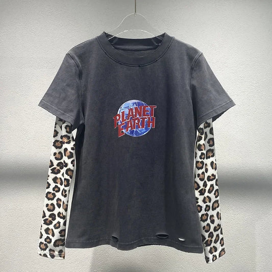 Niche 2024 autumn and winter new fake two printed leopard round neck slim long-sleeved T-shirt women