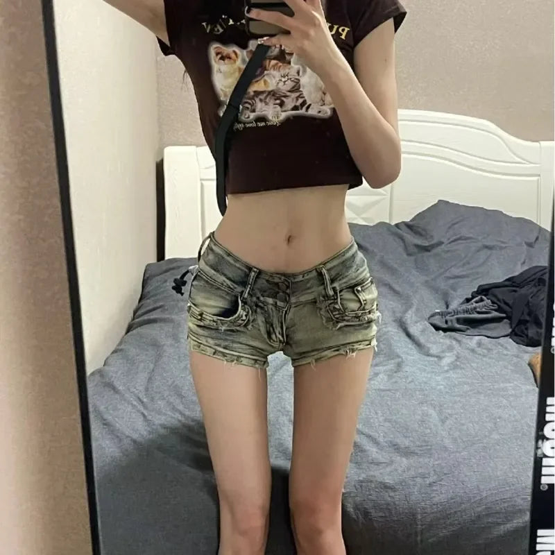 Shorts jeans de cintura baixa para mulheres, calças quentes de perna larga e quadril emagrecedor para mulheres, tamanho grande, gordura mm, verão, novo, americano, hottie, Liuding