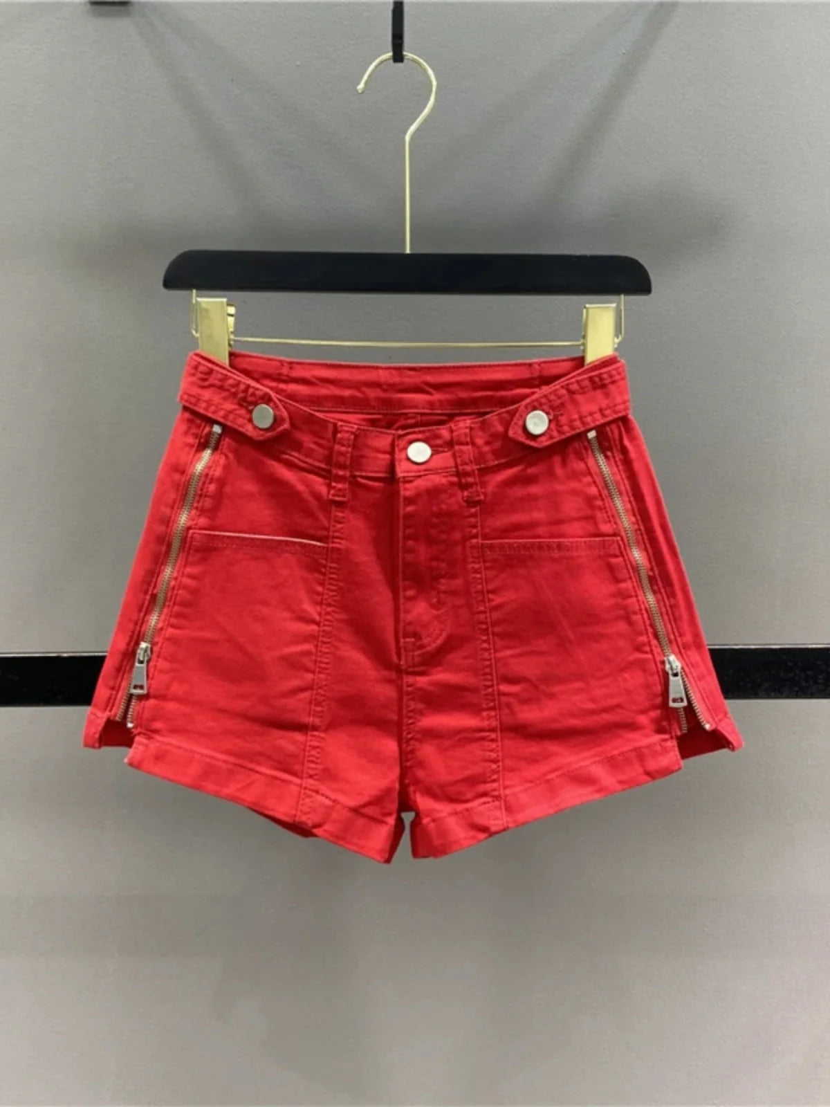 Red Denim Shorts 2024 Spring/Summer New Zipper Split Casual Jeans Women's High Waisted A-line Wide Leg Pants Fashion streetwear