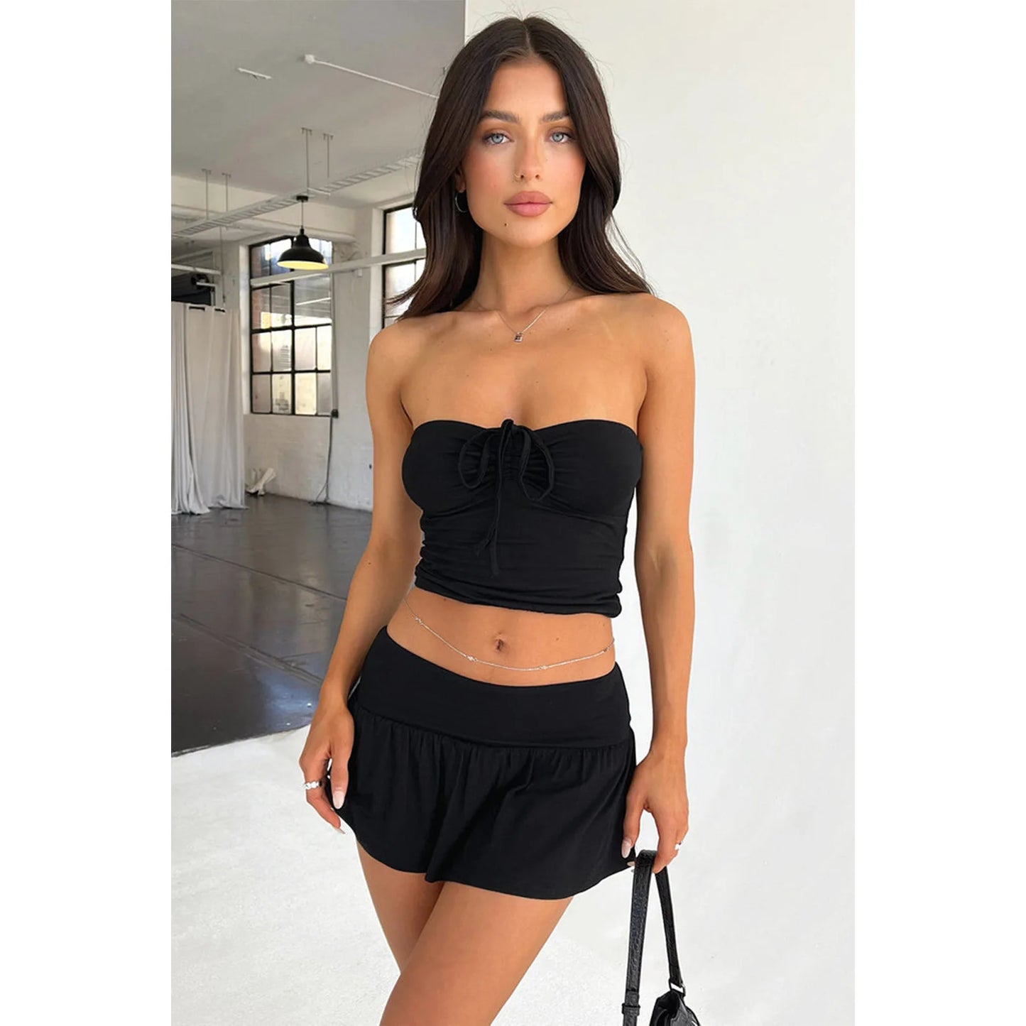 Cross border European and American women's fashion sexy strapless, pleated, exposed navel double-layer pants skirt two-piece set