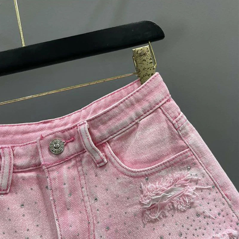 Shorts jeans com borlas perfuradas e bordas cruas para mulheres 2024, tendência de calças quentes de cintura alta e perna larga em linha A para meninas picantes