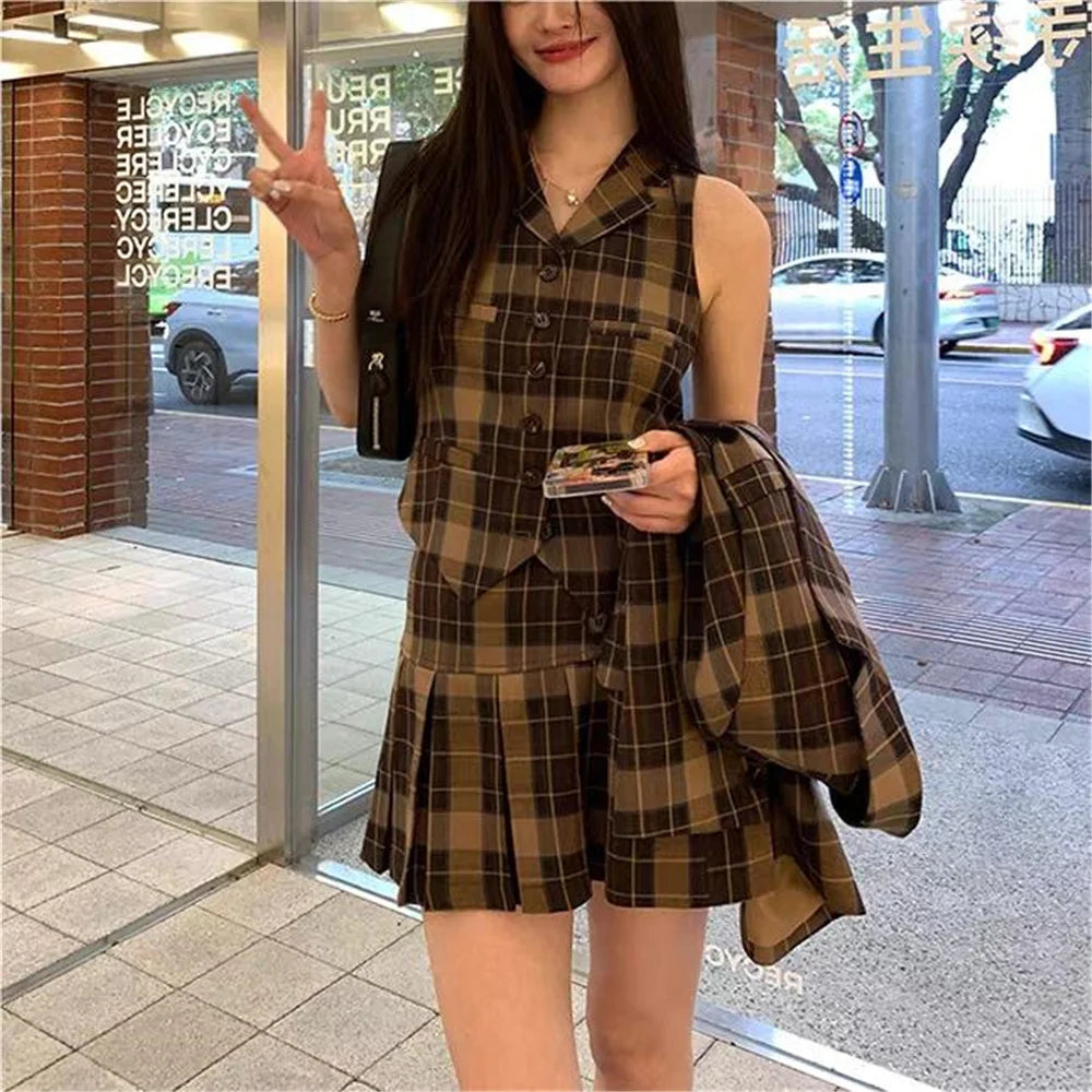 Moda coreana mini saias para mulheres streetwear 2024 outono moda xadrez saias plissadas mulheres roupas vintage y2k saias marrom