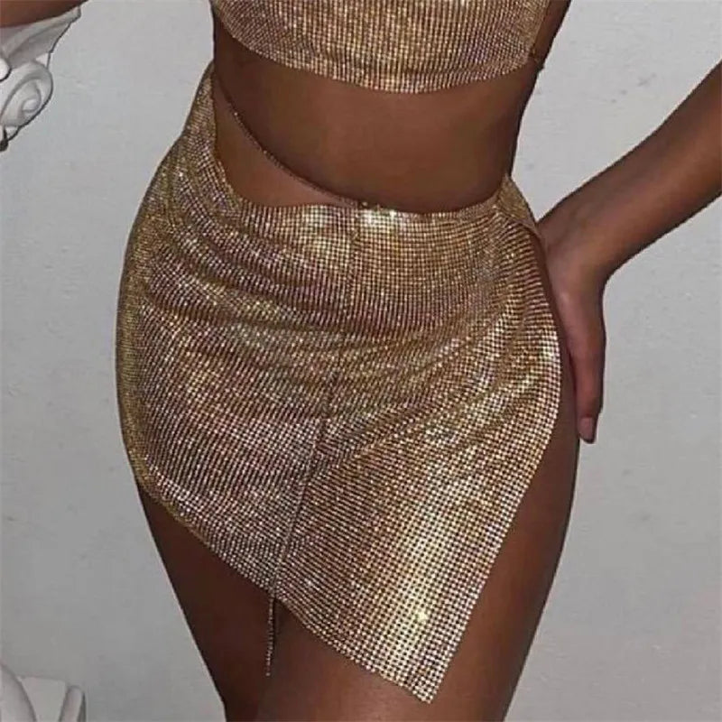 Mini saia com corrente de metal e strass brilhante para mulheres, saia sexy com fenda lateral transparente para festa, trajes para festival rave