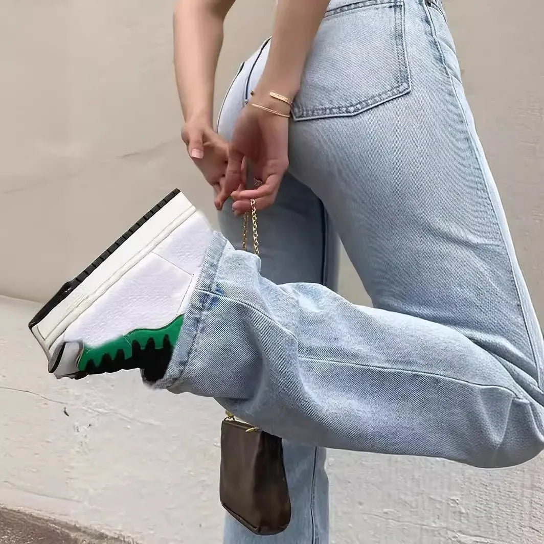 2024 hot-selling new women's light blue slim fit high waist stretch casual versatile straight jeans for women